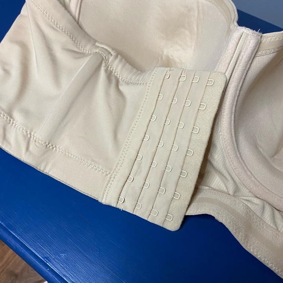 Women’s Elegant Cream Strapless Bra underwire sz 40DD - Picture 7 of 8